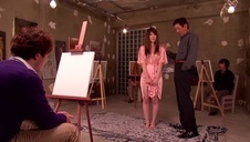 lalunia z tatuażem trzepie grubą pałkę