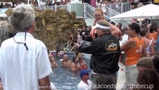 alex tanner z wizytą u sąsiadów