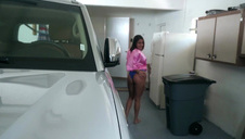 laska na kastingu lubi jego białą spermę