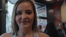 analna babeczka ma gładką muszelkę i śliczne oczka