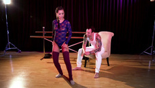 wypina się bo jest gotowa