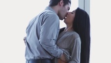 nieogolona pałka w jej dzióbku