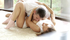 simone lubi seks w dwie dziury