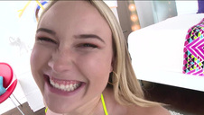 zajebista latynoska ujeżdża go publicznie