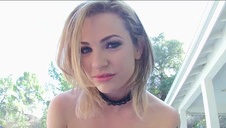 murzynka całowana po pośladkach