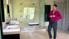 sex w sali lekcyjnej w trójkącie