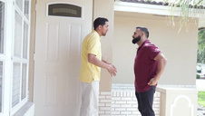 azjatka uwielbia lizać jej stopy