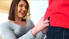 fajne panienki kontrolują jego penisa