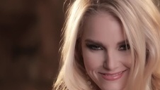 wypieścił szparke spiętej laseczki