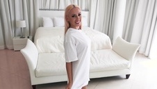 vanessa kocha białe pały