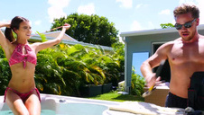 lizanie stóp i dymanie na fotelu