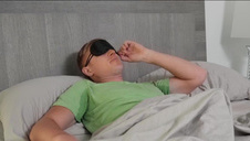 młoda dupcia robi idealnego lodzika