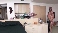 filmy erotyczne z latynoską z naturalnymi piersiami