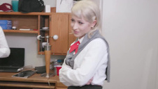 pokazała mu swoje dwie szparki