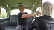 dildo w cipce szalonej lesbijki