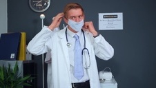 siadające na twarzach blond lesbijki