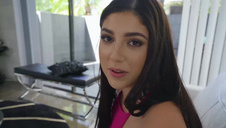 cycata klęka robi loda potem jest ładowana w dupsko