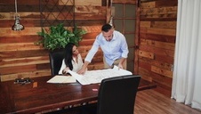 zwariowane brunetki w akcji