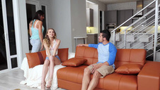 gorące nastolatki pukane w pornolu