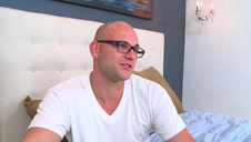 dziewczyna jęczy bo jest mocno ruchana