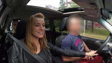 kolesie grzmocą laseczkę