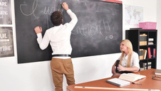 jej piczka jest zawsze wilgotna