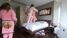 kolesie mają na nią wielką ochotę