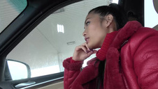 czarnowłosa latina z wielkim biustem