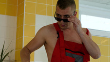 babka w krawacie lubi ostry seks