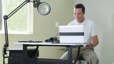 rozebrał uczennicę do naga