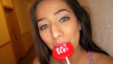 dwie laski zabrały się za młodego porno faceta