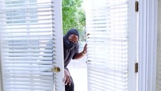 lala wypina blade dupsko i robi sobie dobrze