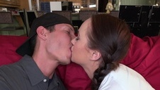 łatwa brunetka lubi porządne dymanko