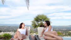 facesitting w łazience