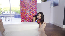 gdy żony nie ma w domu sąsiadka wpada na seks