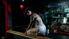 młoda okularnica pieprzy się