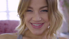 della liże cipkę swojej boskiej koleżanki