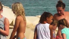 ona lubi starsze panie