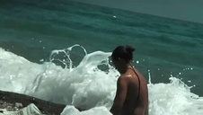 urocza lolitka pozuje w piżamce