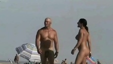 pokój dla napalonych mężczyzn zaprasza