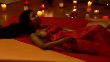 śliczna azjatka z gładką pipką