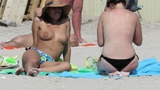 gorąca dwudziestka dostaje w dupeczkę