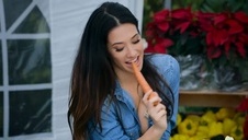 we śnie przyszły do niej odważne fantazje