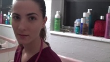 jasmine byrne dostaje w dupę