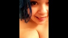 mega cycata babka trzepie jego czekoladowego penisa