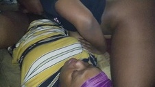 ładne brunetki potrafią ssać