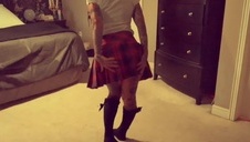 ekstremalny seksik z dobrą brunetką