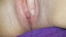 grzeczna naiwna z ogoloną pizdą