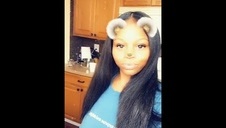 brunet bzyka dwie rozpalone dziewczyny