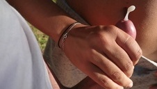 musi patrzeć jak sąsiad rucha jego żonę za kasę